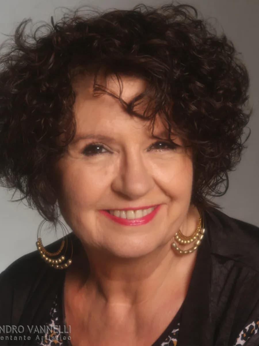 Ana María Castel