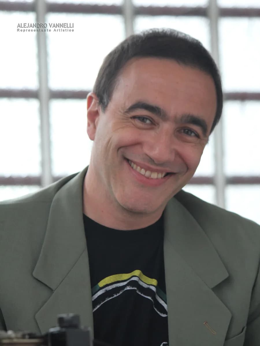 Luis Longhi