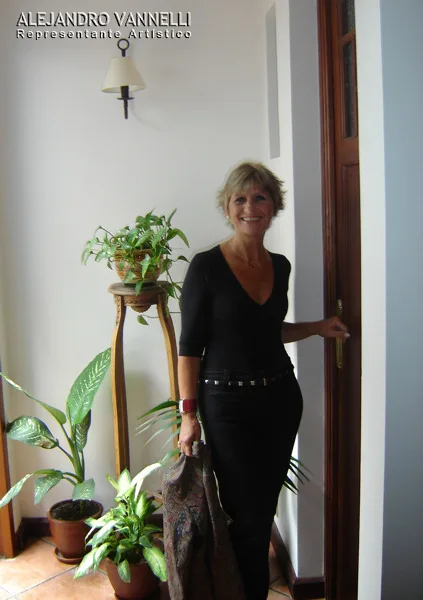 Mirella Pascual — foto 2
