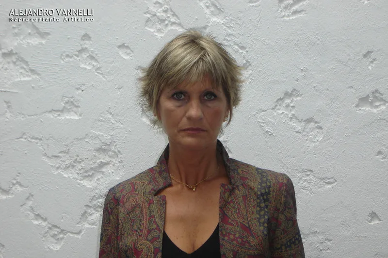 Mirella Pascual — foto 4