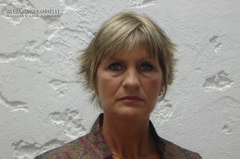 Mirella Pascual — foto 5