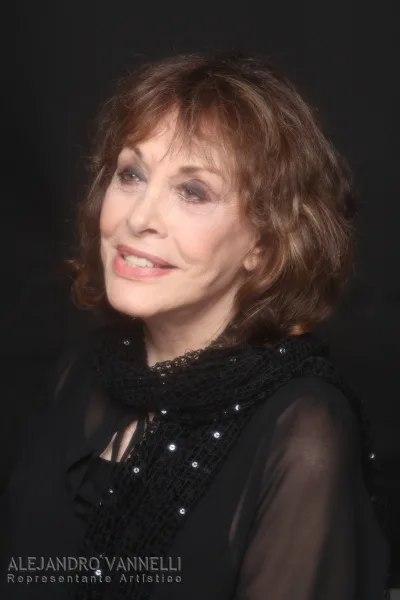 Thelma Biral — foto 2
